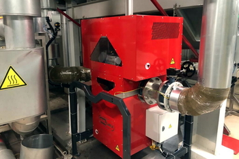 Prietokový magnetický separátor MSP-AC – filtrácia kúpeľa predúpravy v automobilovej lakovni