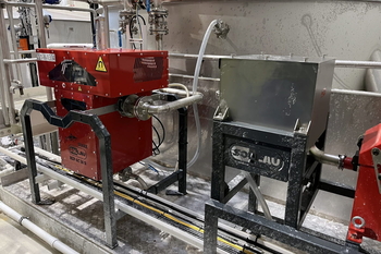 Prietokový magnetický separátor MSP-AC – filtrácia kúpeľa predúpravy v automobilovej lakovni
