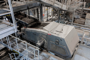 Eddy current separátor ECS – triedenie neželezných kovov zo škvary ZEVO