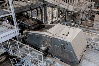 Eddy current separátor ECS – triedenie neželezných kovov zo škvary ZEVO