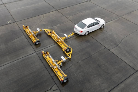 Magnetická metla pre letiská a rozlehlé oblasti MSA EAGLE