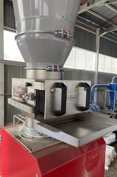 Skriňový roštový magnetický separátor MSS-MC LUX 200/5 N - recyklácia plastového odpadu