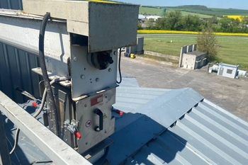 Dosková magnetická lucerna ML 250 N – separácia kovov z granulovanej kŕmnej zmesi