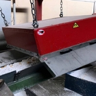 Magnetická doska DND-MC Md2 F nad pásový dopravník s ručným čistením + šíbr
