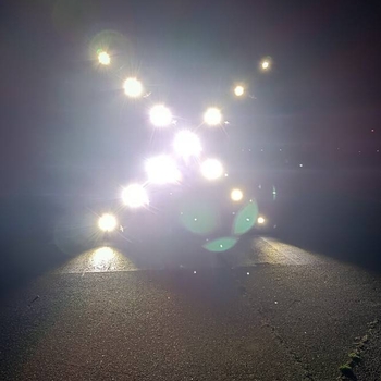 Mobilný svetelný kríž na označenie uzavretia letiskovej dráhy FIREFLY
