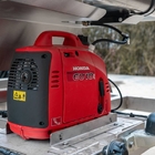 Mobilný svetelný kríž FIREFLY 6 na uzavretie letiskových dráh